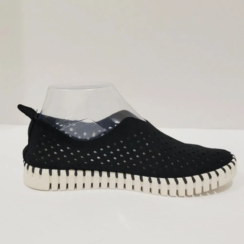 Ilse Jacobsen Tulip Slip On Shoes Womens Sz 36 US 6 Black White Perforated Flats